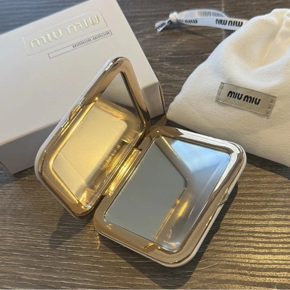 Miu Miu White Makeup Mirror Double Sided Portable Makeup Gift - Picture 3 of 3